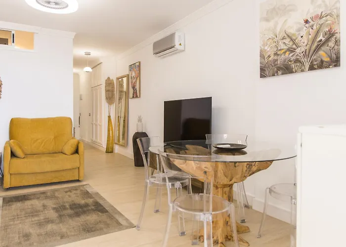 Апартаменты Luxury Ocean View Адехе